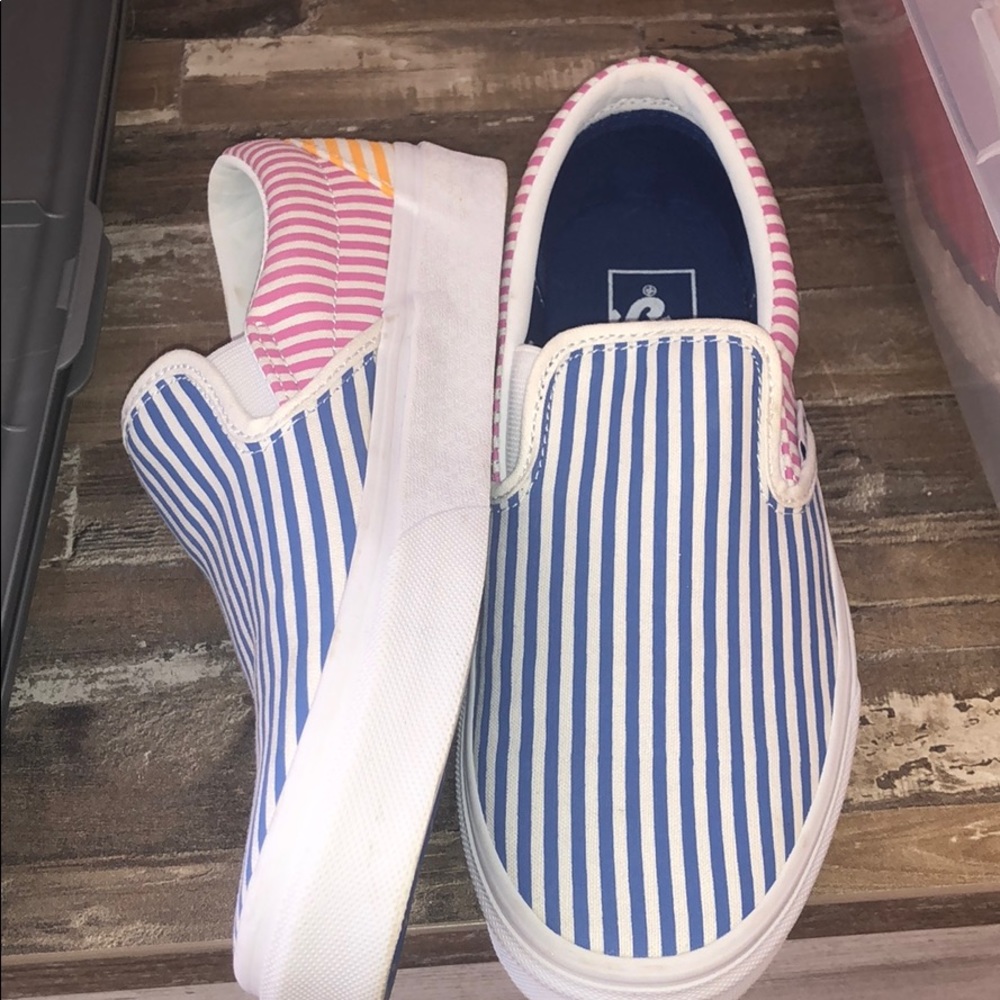 Vans deck club